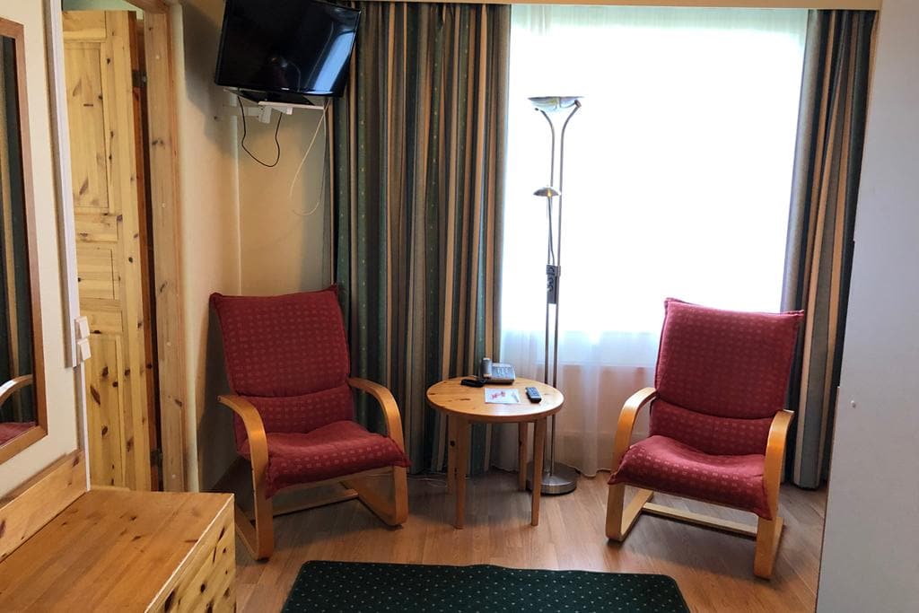 HotelTunturiParaspaikka_YksiöOleskelu