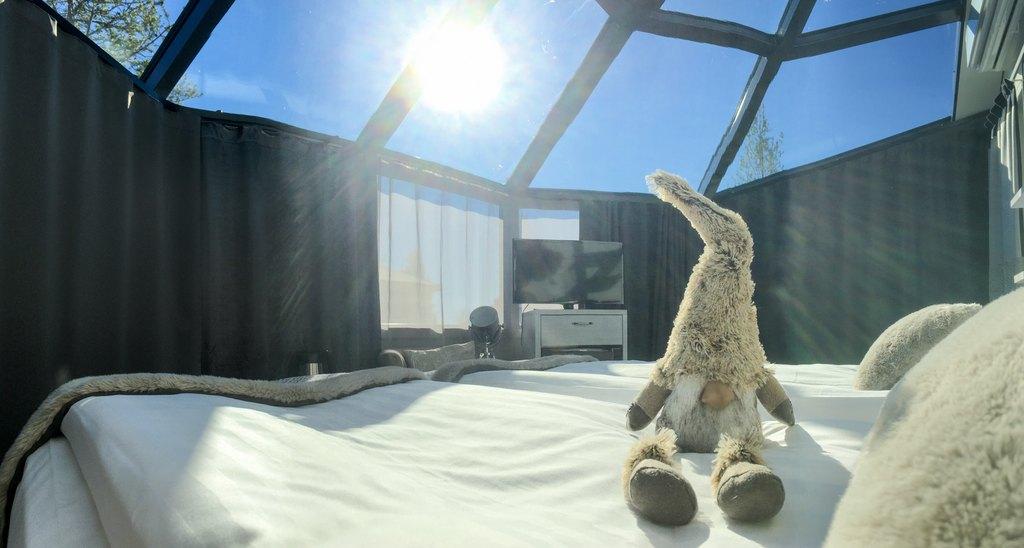 Igloo IN THE summer Sun