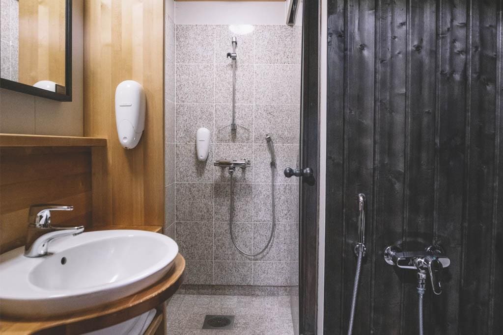 Hotel Aurora Luosto Bathroom